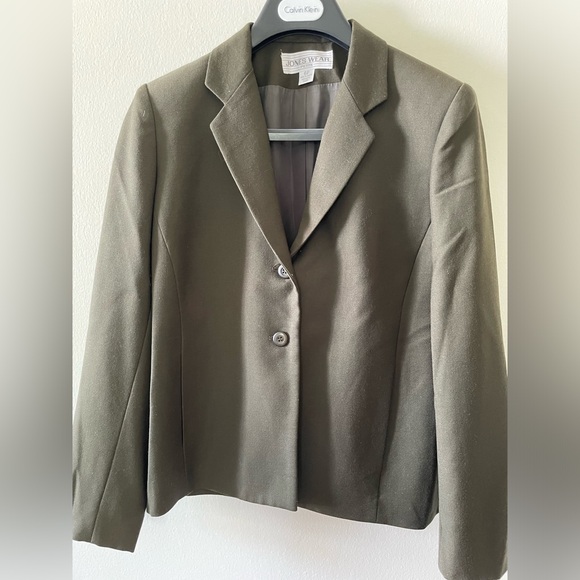 Vtg- Jones Ware Wool Woman suit Sz 6 - Picture 1 of 7